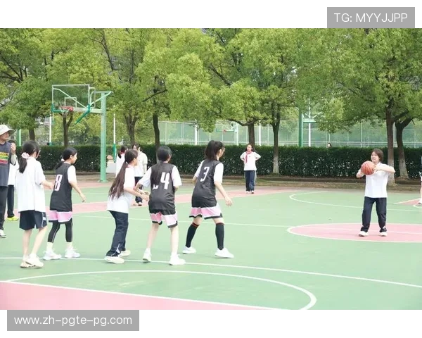 篮球运动员的脚步移动技巧训练及其对防守和进攻的双重作用